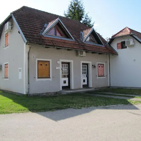 Apartment I&r 153 Terme Catez *